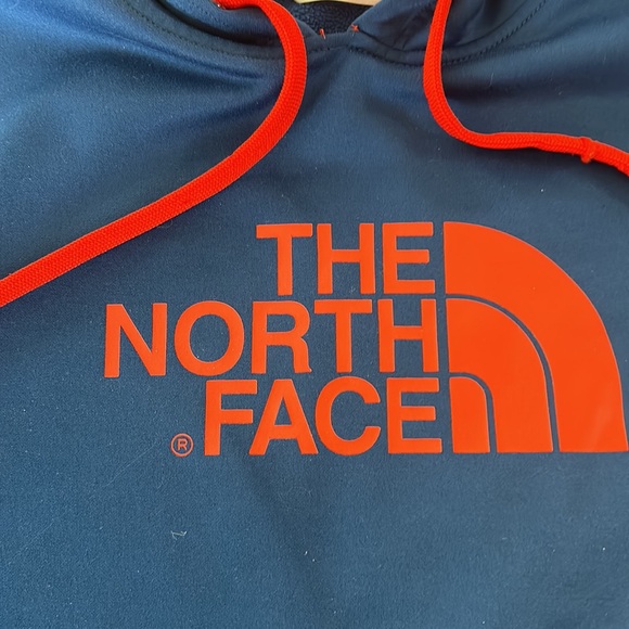 North Face Hoodie - Picture 2 of 6